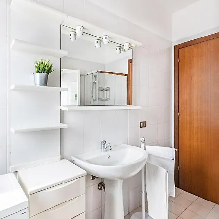 Le Primule F6 Con Piscina By Wonderful Italy Apartment Sirmione